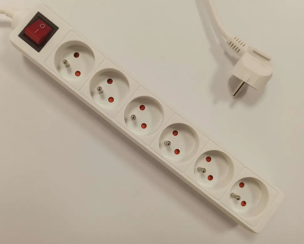 Bloc 6 Multiprises Et Interrupteur 1M 230V